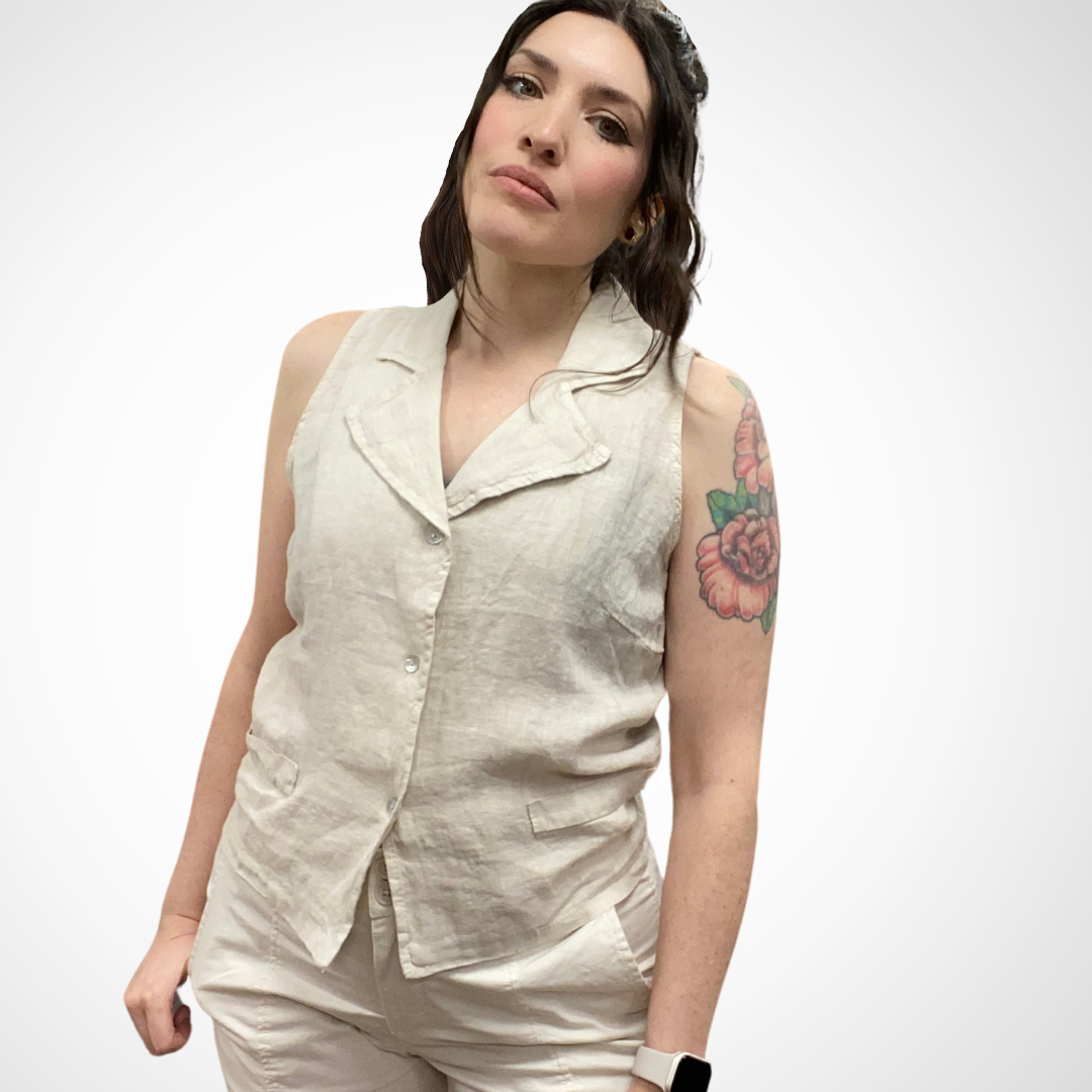Jaboli Boutique - Fergus Ontario - Pistache - Vest. Pistache Linen Vest: Button-front design, tuxedo collar Versatile natural hue Can be worn as a layer over tee, dress, or blouse Alternatively styled as a sleeveless shirt Chic ensemble with linen pants Timeless and adaptable