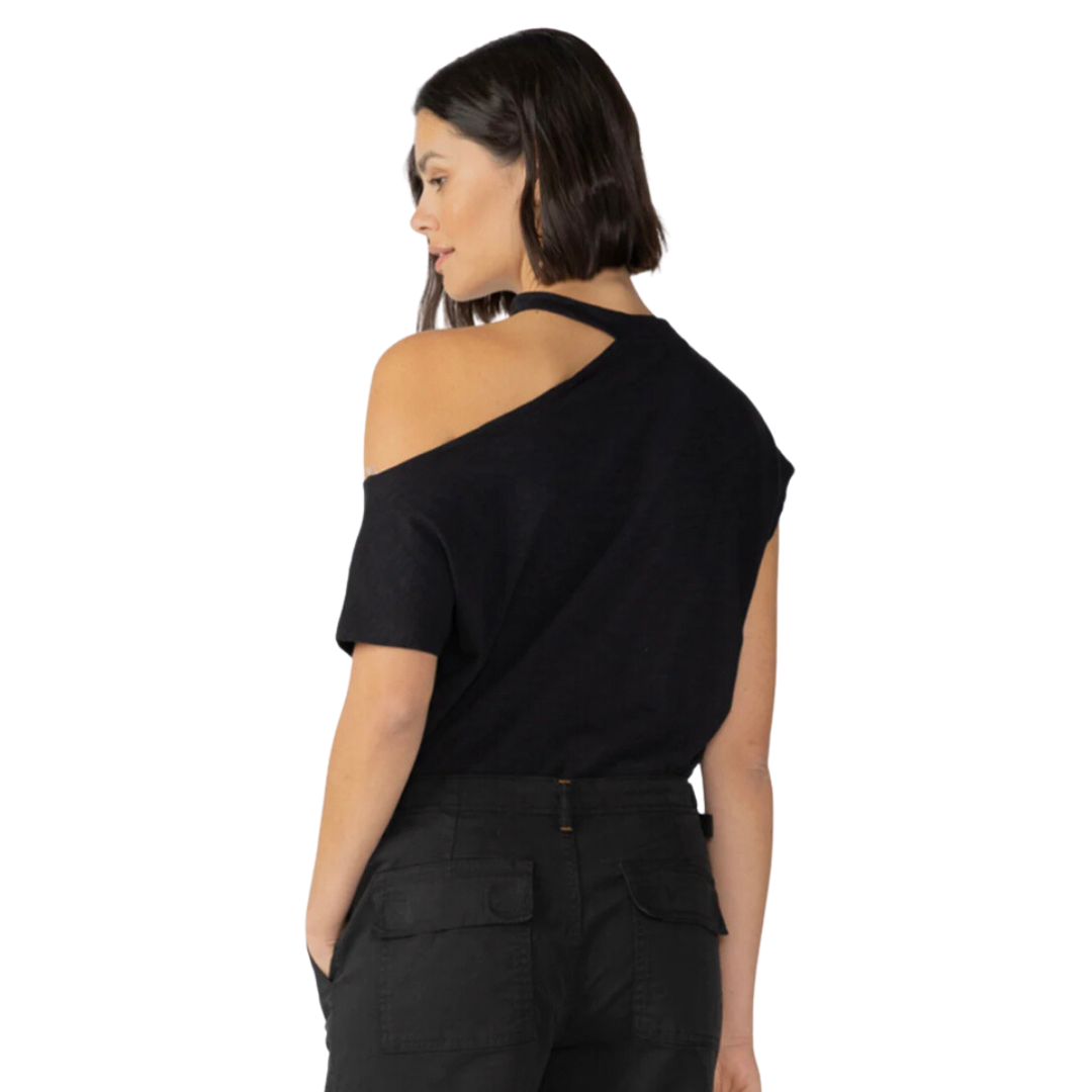 Jaboli Boutique - Fergus Ontario - Sanctuary Part Time Lover Tee Shirt, Black. A sustainable soft knit tee featuring a shoulder-baring cutout that is both edgy and eye-catching. One Shoulder on, One Shoulder off Colour Black Waist Length Cutouts create a modern shape that will turn heads. The soft, breathable fabric provides comfort and sustainability to match your style.