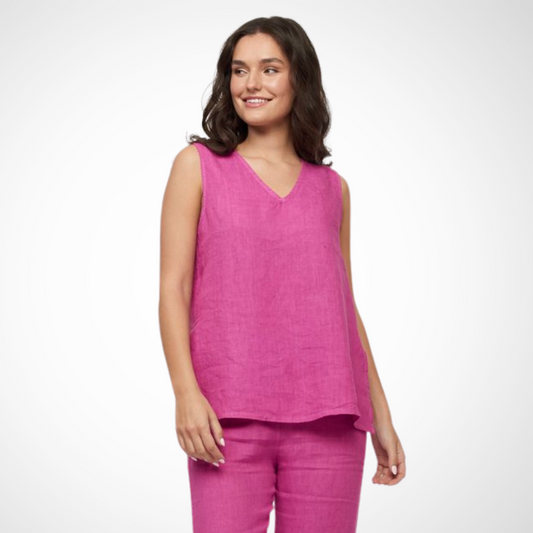 Jaboli Boutique - Fergus Ontario - pistache - V neckline Linen top - Pistache V-neckline top Color: Orchid Sleeveless with side slits Adds a fun pop of color Made from lightweight, soft linen Versatile for various occasions