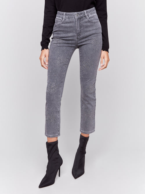 Jaboli Boutique- Fergus Ontario-Charlie B - Studded Grey Jean- Style #C5558 417B-168

Medium-grey with front sparkle studs
Regular rise and slim leg for a flattering fit
Super soft stretch denim for comfort
Cropped length, ideal for styling with booties
Classic 5-pocket styling with fly front
Made from 74% cotton, 23% nylon, 3% spandex
Practical and stylish with a touch of glamour