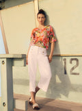 Jaboli Boutique-Fergus Ontario-Frank Lyman | Cotton Capri
98% Cotton, 2% Elastane
Back pockets
Zipper
Wide-leg
Front Fly, 
Cropped
Colour - Off White
Gold Button Accents on Front
