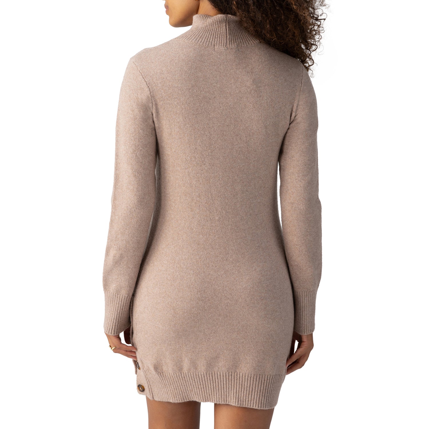 Jaboli Boutique-Fergus Ontario-Sanctuary "Stroll In The Cold" Sweater Dress- colour Tan
Name: "Stroll In The Cold" Sweater Dress
Colour: Tan with rose undertones
Long sleeves and mock neck
Mini length for a trendy look
Relaxed fit for comfort
Unique button detail at the left thigh
Versatile: can be worn as a dress or paired with tights as a tunic
Combines warmth and style effortlessly