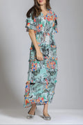 Jaboli Boutique- Fergus Ontario-APNY Tropical Print Maxi Dress

Vee Neck

Colour - Mint Green Base with Orange/Coral Print Flowers and Butterflies

Short Sleeves

Relaxed Fit


Maxi Length with Tiered Levels

64% Cupro/36% Viscose

Short Sleeve