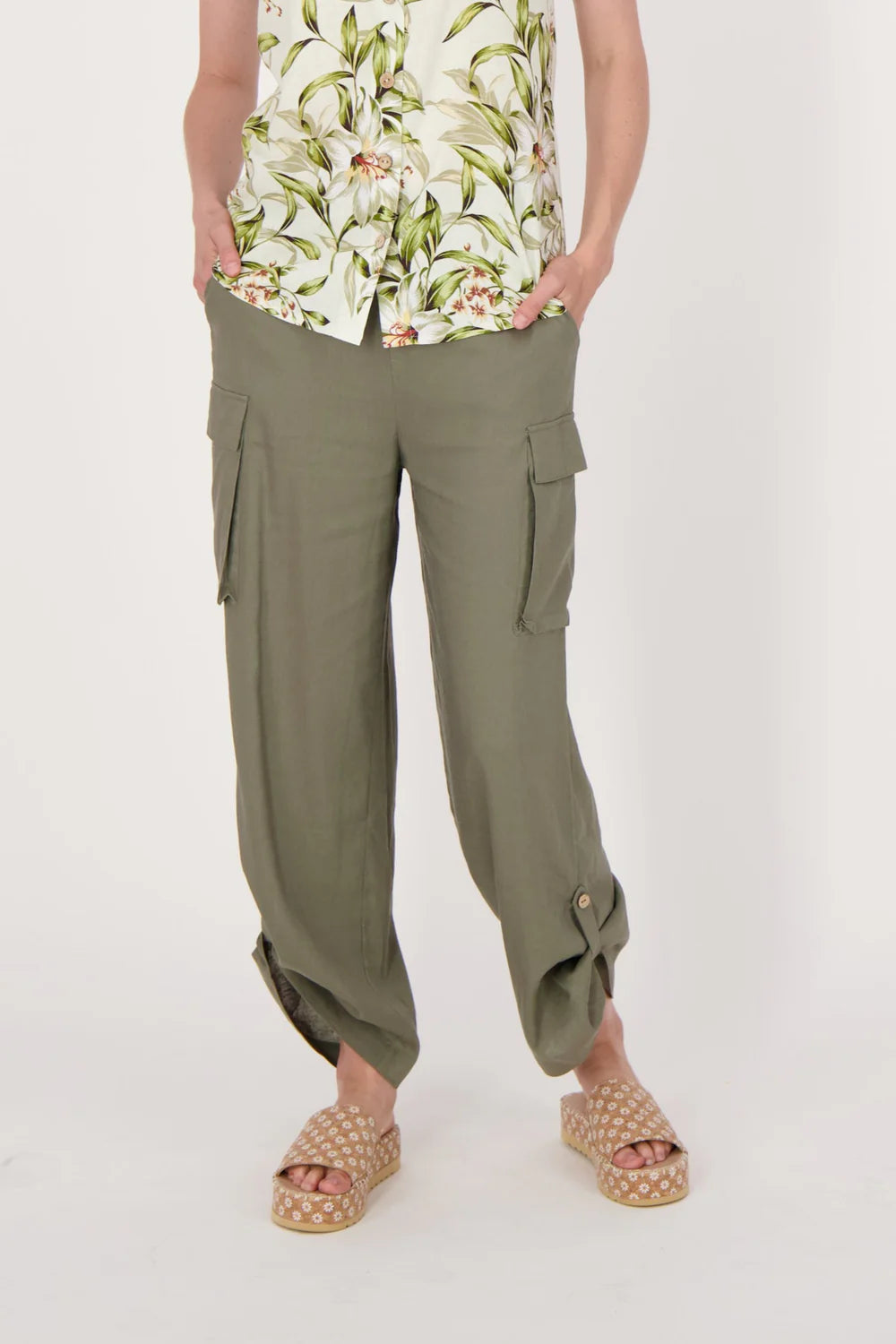 Jaboli Boutique- Fergus Ontario-Spanner - wide leg cargo pant. Olive green wide leg cargo pants with a relaxed fit, made from a lightweight rayon-linen blend. Features an elastic pull-on waistband, four pockets, and adjustable tab-up hems at the ankles.