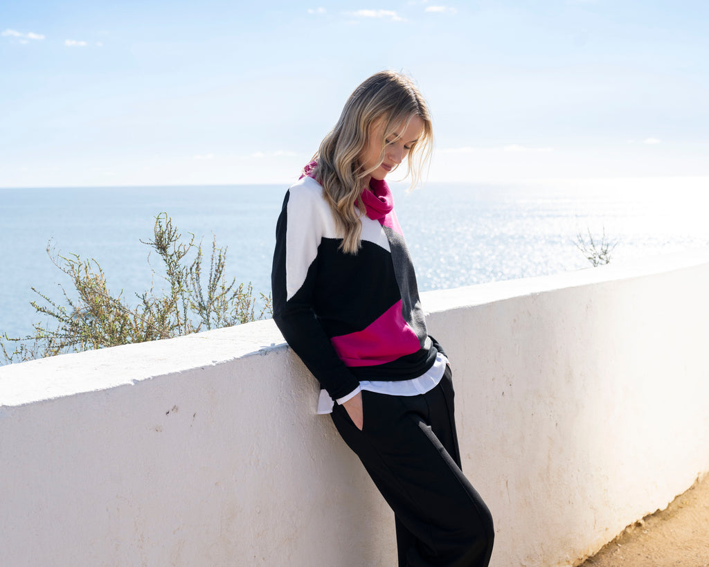 Jaboli Boutique | Fergus Ontario | Marble | Marble | Colour Block | Cowl Neck | Pullover |

Relaxed Cowl Neck

Colour - Blocked Fuchsia/Ivory/Charcoal/Black

Relaxed Fit

100 % Cotton