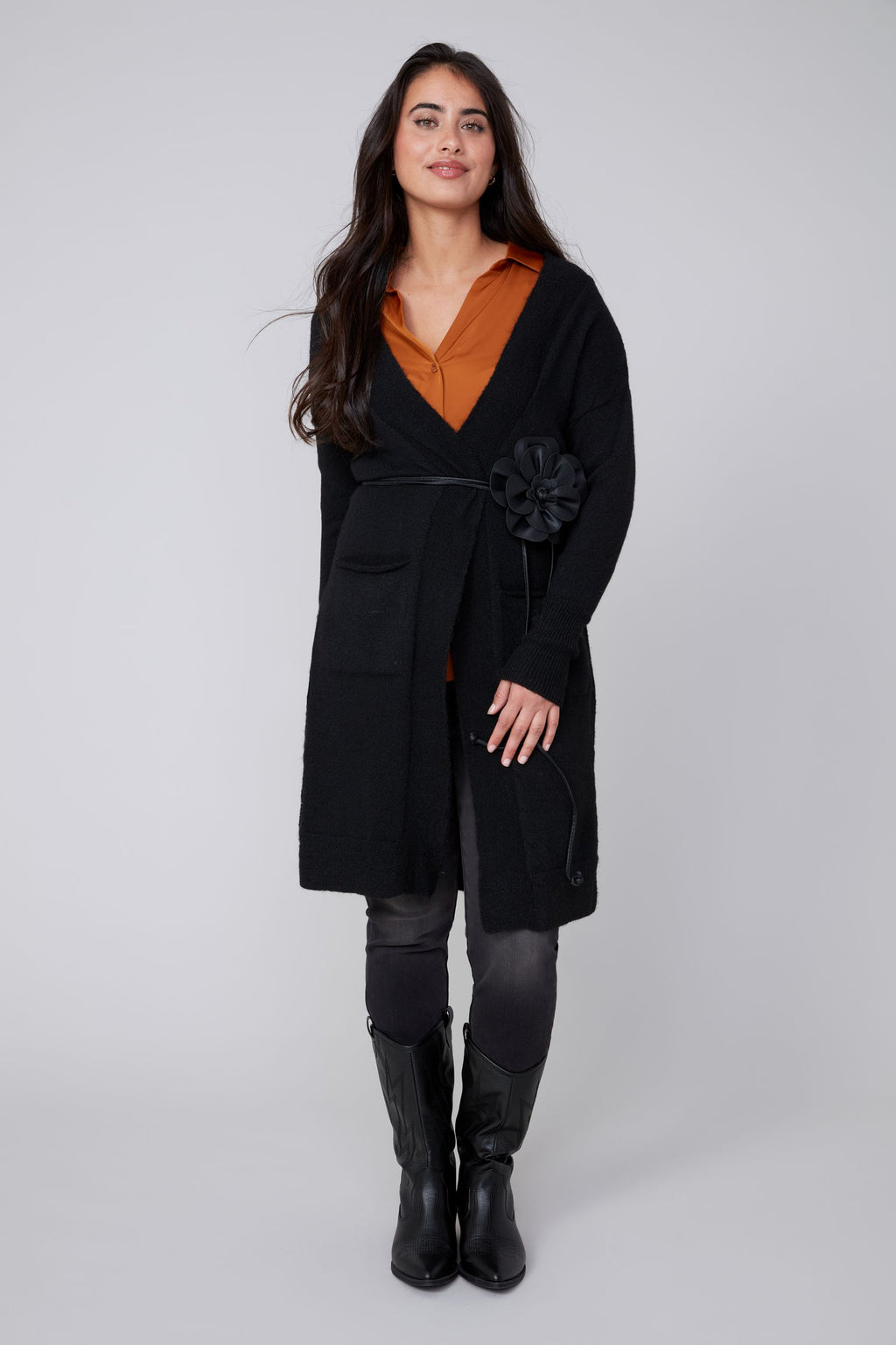 Jaboli Boutique|Fergus Ontario|Renuar | Cashmere Feel Open Front Cardigan|Black

Open Front

Colours - Black, Heather Oxford

38 Inches Long

Long Sleeves

Pockets