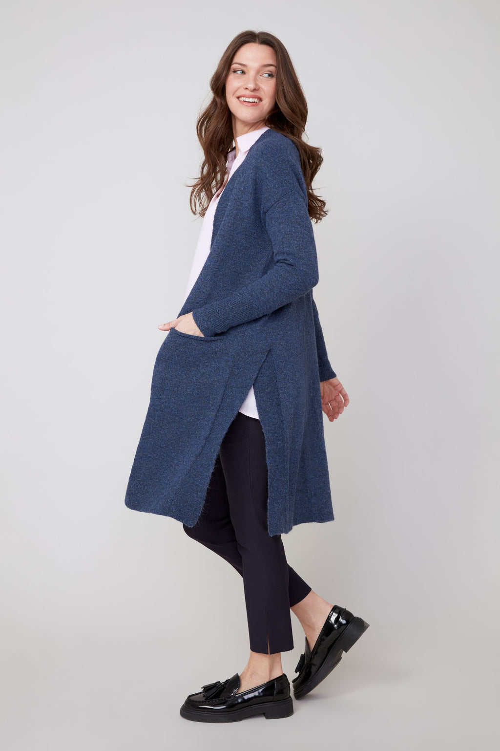 Jaboli Boutique|Fergus Ontario|Renuar | Cashmere Feel Open Front Cardigan|Heather Oxford Blue (dark denim blue)

Open Front

Colours - Black, Heather Oxford

38 Inches Long

Long Sleeves

Pockets
