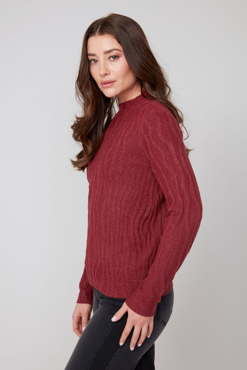 Jaboli Boutique | Fergus Ontario|Renuar | Comfy Textured Mock Neck Pullover Sweater
Comfy Textured Pullover

Mock Neck

Colours - Oyster, Porto (Merlot)

Long Sleeves

Slim Fit, Great for Layering

great for dressing up, business casual, and being cozy