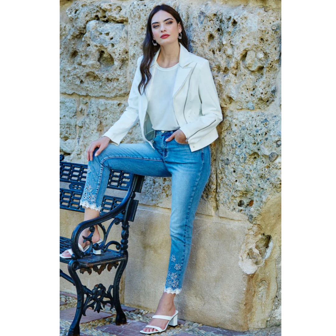 Jaboli Boutique - Fergus Ontario - Frank Lyman - Denim And Lace Cropped Jean.High Rise  Fly Front  5 Pocket  Straight Leg  Embellished Ankle with Lace Trimmed Hem