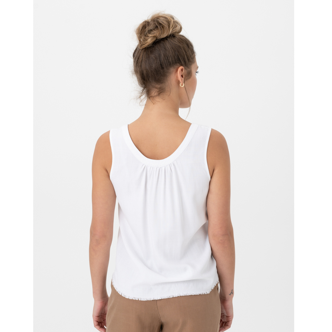 Jaboli Boutique - Fergus Ontario - Renuar - White Fringe Hem Camisole. Relaxed Cami Top Colours - White, Lavender, Relaxed Fit, Tencel is Light Weight Breathable Fabric, Button Detail at Front